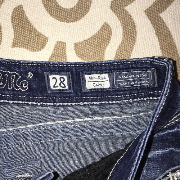 Miss Me denim jean Capri - Picture 5 of 8